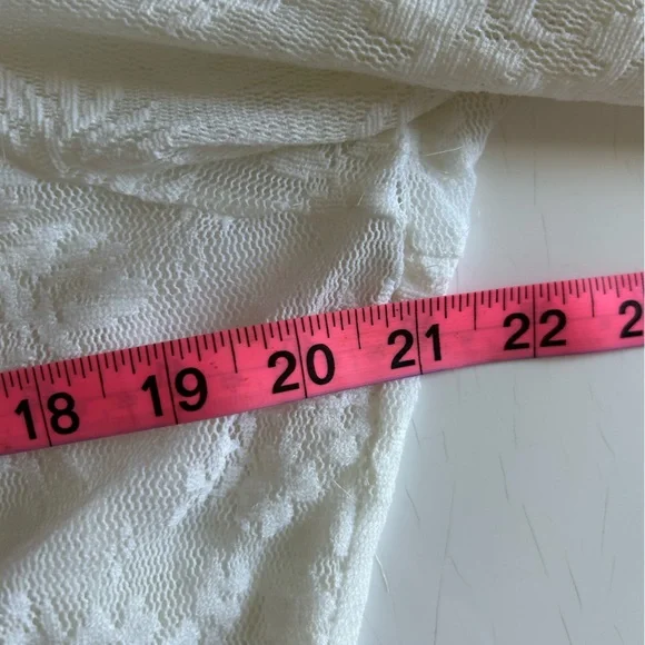 Newport News 1X Sheer Ivory Floral Lace Ruffle Blouse - Picture 4 of 6